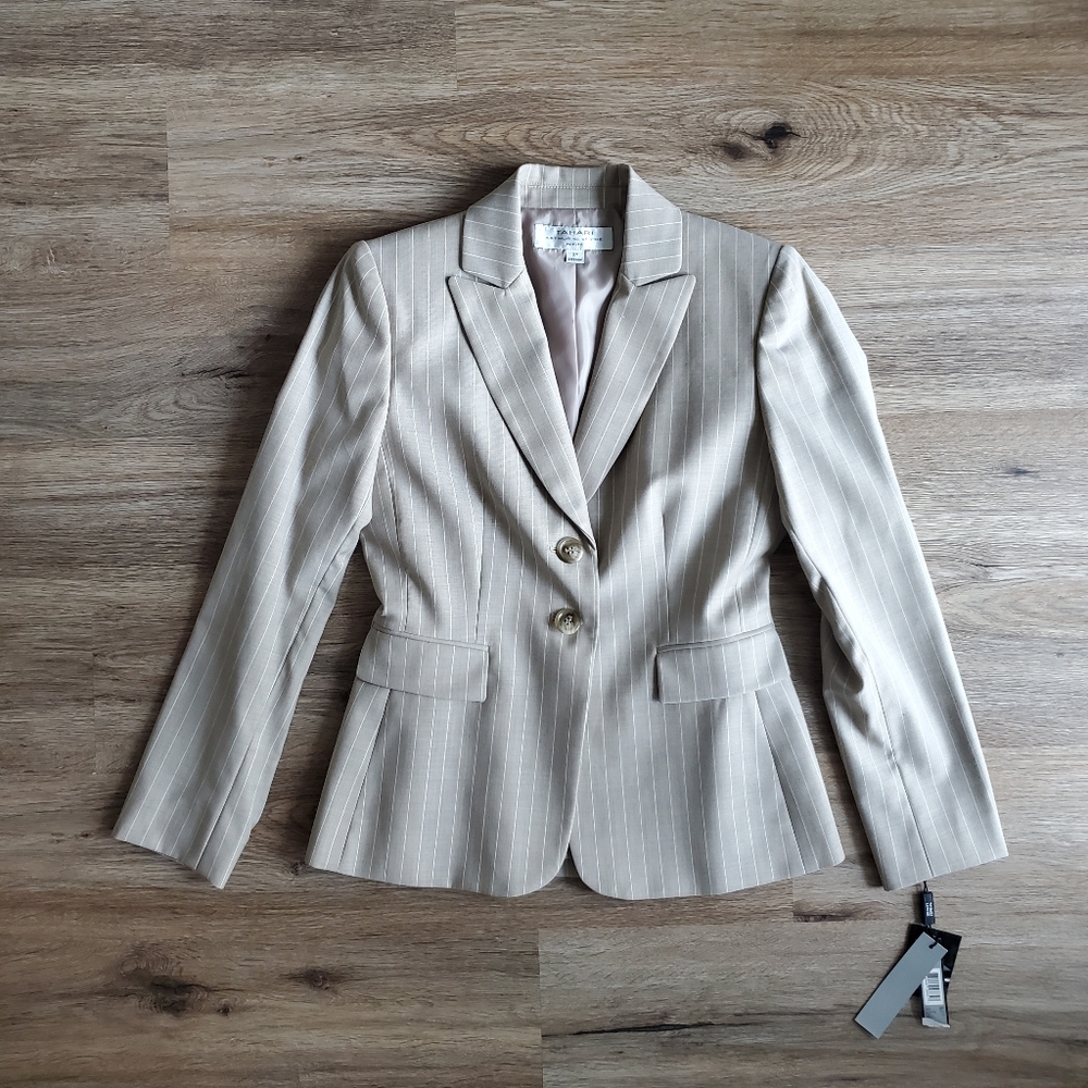 Tahari ASL Tan Pinstripe Blazer 2P
